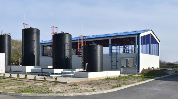 Политика мути воду?